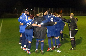 Vfr-Suessen-Frauenfussball-Donzdorf-23-11-2013